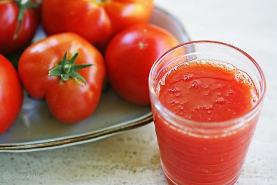 علاقة عصير الطماطم بخفض الكولسترول