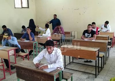 97 طالبًا وطالبة يؤدون امتحاناتهم بالعلوم الصحية بجعار