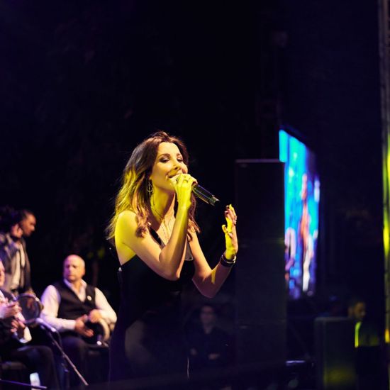 نانسي عجرم تنشر صور حفلها الأخير في القاهرة