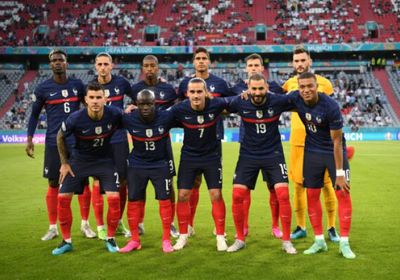 بسبب القرود اليويفا يدرس عقاب المجر