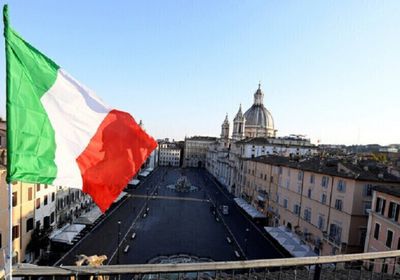  إيطاليا تشهد تراجعًا في إصابات ووفيات كورونا