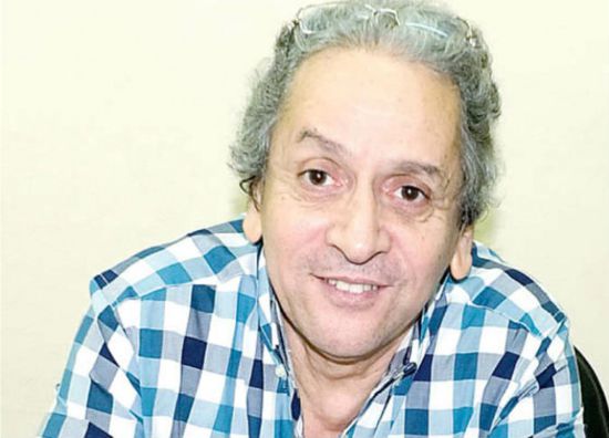 تكريم عمر عبد العزيز بالدورة 37 بمهرجان الإسكندرية