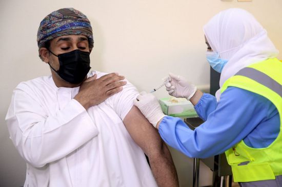 41 وفاة و2037 إصابة جديدة بكورونا في سلطنة عمان