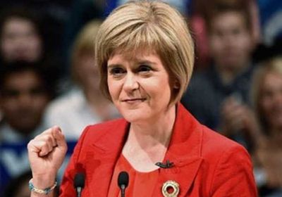 الحكومة الأسكتلندية تحدد موعد إنهاء إغلاق البلاد