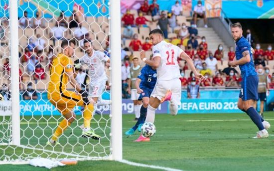 إسبانيا تكتسح سلوفاكيا بـ5 أهداف نظيفة وتتأهل لدور الـ16