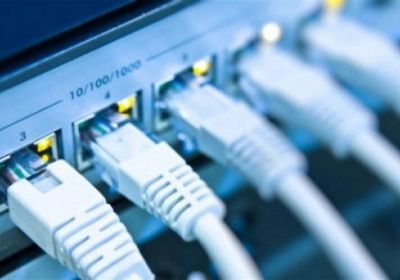 تدهور الإنترنت والاتصالات يعزل مناطق بشبوة