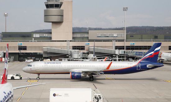 روسيا تستأنف حركة الطيران مع 8 دول