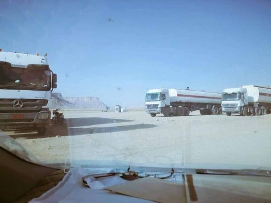 الأهالي يتصدون لنهب مليشيا الإخوان النفط بوادي حضرموت