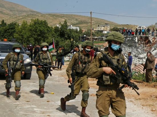 القبض على فلسطيني بعد طعنه مجندة إسرائيلية