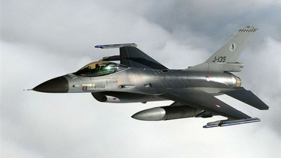  اصطدام مقاتلة "F 16" في إحدى القواعد الجوية بهولندا