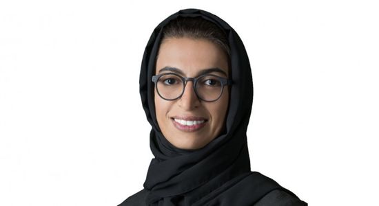 وزيرة الثقافة الإماراتية تطلق تقرير نبض الصناعات