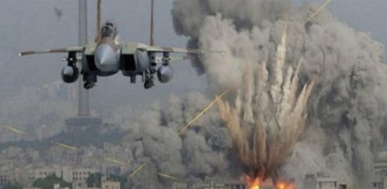 غارات إسرائيلية تستهدف أحد المواقع الفلسطينية بغزة