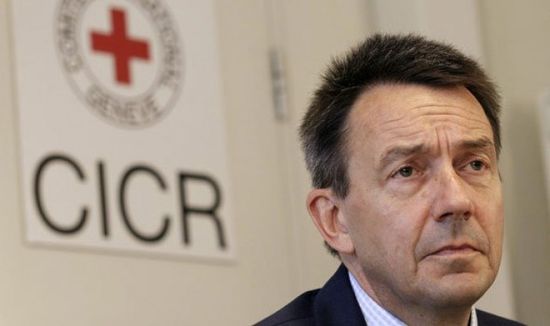 رئيس الصليب الأحمر يتفقد مشاريع المنظمة بمناطق الحوثيين