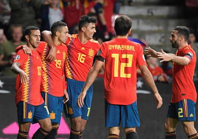 إسبانيا تحصد بطاقة التأهل لنصف النهائي على حساب سويسرا