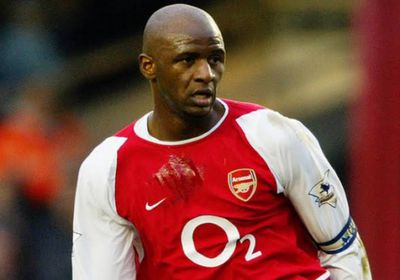 كريستال بالاس يعلن تعيين فييرا مديرًا فنيًا للفريق