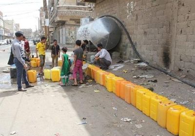 مليشيا الحوثي تفرض زيادات على فواتير المياه