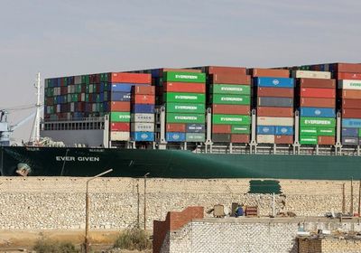  عاجل.. سفينة "إيفر جيفن" تغادر قناة السويس