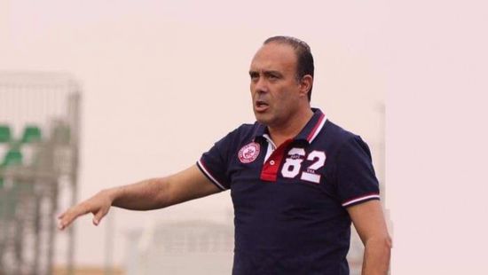 رئيس الصفاقسي يعلن رحيل المدير الفني للفريق