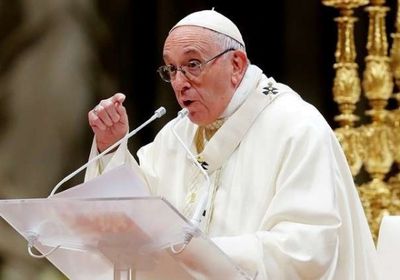 درجة حرارة مرتفعة.. الفاتيكان يكشف عن حالة البابا الصحية