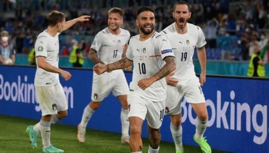 رئيسة المفوضية الأوروبية تدعم إيطاليا أمام إنجلترا في نهائي اليورو