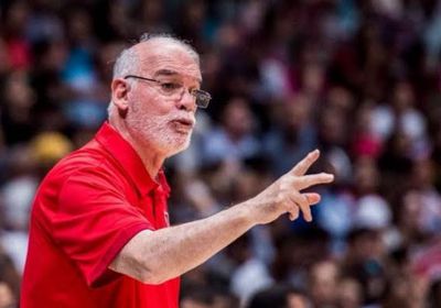 الأهلي يعلن رحيل مدرب كرة السلة