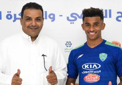 الفتح يعلن التعاقد مع عثمان العثمان