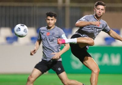 الهلال السعودي يستعد للموسم الجديد بحصتين تدريبيتين