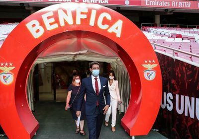 بنفيكا يعين كوستا رئيسًا للنادي