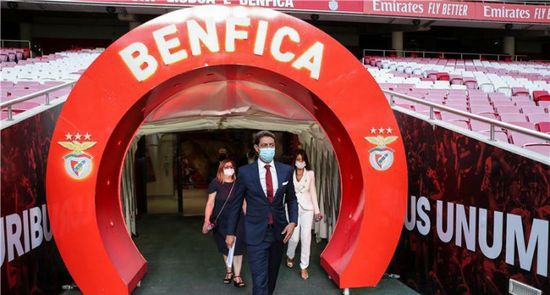 بنفيكا يعين كوستا رئيسًا للنادي