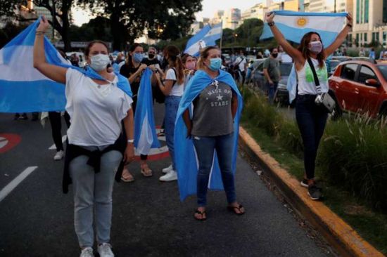 الأرجنتين تمدد القيود الصحية حتى 6 أغسطس