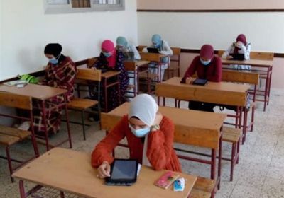  مصر.. ضبط طالب حاول تسريب امتحان اللغة العربية للثانوية العامة