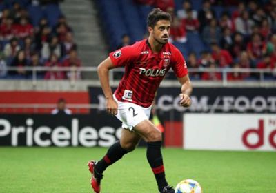 الباطن يعلن تعاقده مع مدافع برازيلي