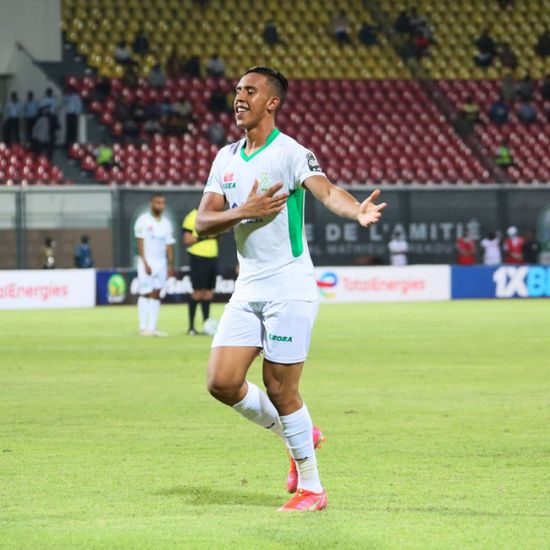 الرجاء المغربي يتوج بلقب الكونفدرالية على حساب الشبيبة