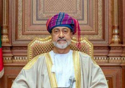 سلطان عُمان يصل إلى السعودية
