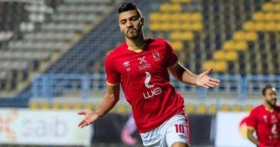 محمد شريف يقود هجوم الأهلي أمام المقاصة