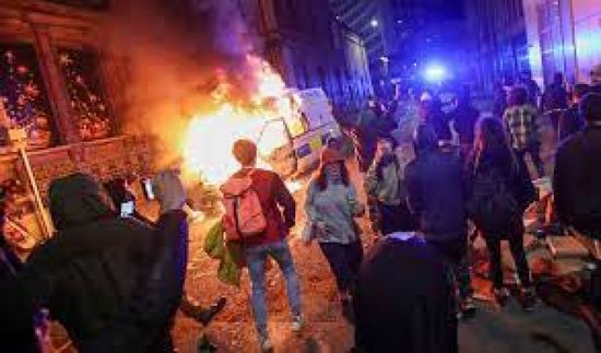 إصابة 19 شرطيًا بريطانيًا في أعمال شغب بعد نهائي اليورو