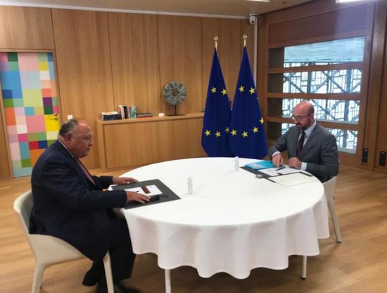  شكري يسلم رسالة السيسي للإتحاد الأوروبي