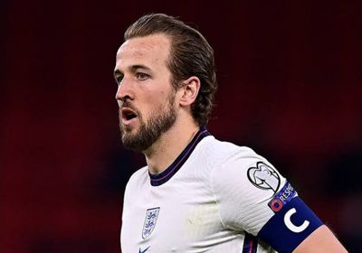 كين يفتح النار على المسيئين للاعبي المنتخب الإنجليزي