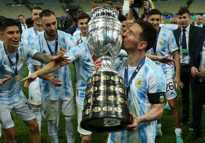 ميسي يرفض الإساءة للمنتخب البرازيلي أثناء الاحتفال بكوبا أميركا