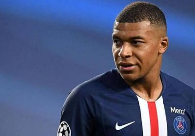 ريال مدريد يضحي بسبع لاعبين لضم مبابي وليفاندوفسكي