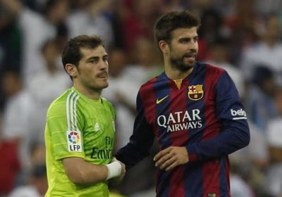 بيكيه يسخر من تسريبات رئيس ريال مدريد