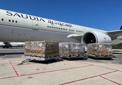 تونس تستقبل أول دفعة من المساعدات السعودية