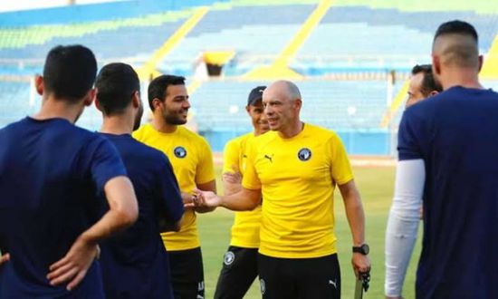 جونياس يختار قائمة بيراميدز لمواجهة المقاولون العرب