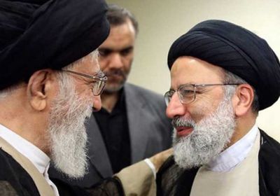 سيناتور أمريكي يقدّم مشروع قانون لمعاقبة خامنئي ورئيسي