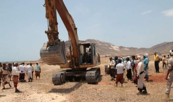 بقيادة الثقلي.. إزالة التعديات والمباني العشوائية في سقطرى