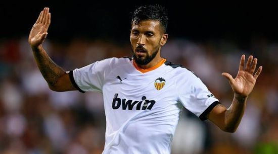 جاراي معلنًا اعتزاله: عانيت بصمت لمدة ثلاث سنوات