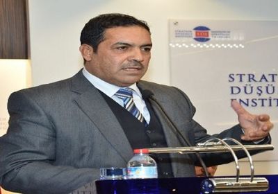 الشمري: استخدام الأحزاب للشعارات الدينية سبب الإلحاد بالعراق