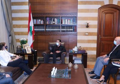 الحريري يناقش العلاقات الثنائية مع سفيرة استراليا في لبنان