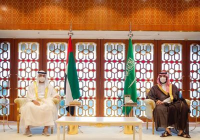 بن سلمان يجتمع مع ولي عهد أبو ظبي في الرياض (صور)