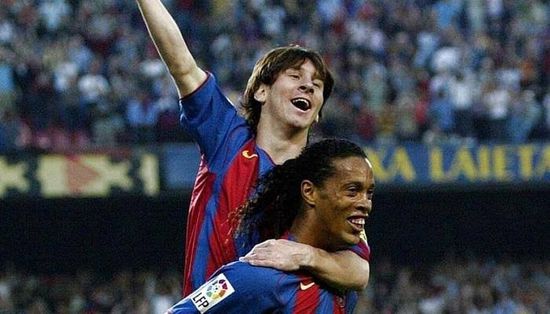 رونالدينيو: سعيد لميسي بلقب كوبا أمريكا